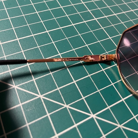 Cazal 954 Purple Gradient Tint Lenses Gold Metal Frame Vintage Sunglasses - Picture 5 of 7